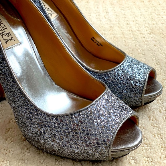BADGLEY MISCHKA Sparkling Peep-Toe Heels - Picture 3 of 13